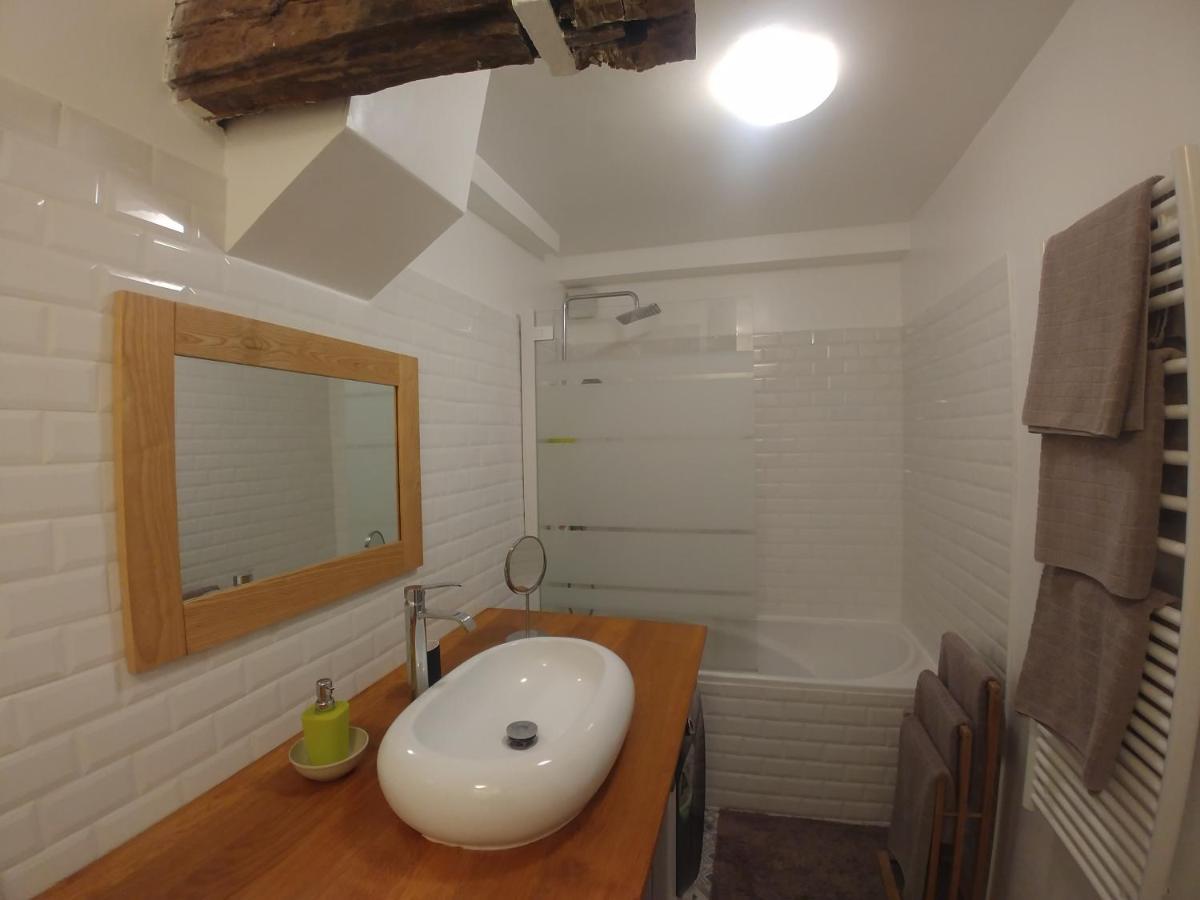 Central & Nice ! 3 Bedrooms, 2 Bathrooms Париж Екстериор снимка