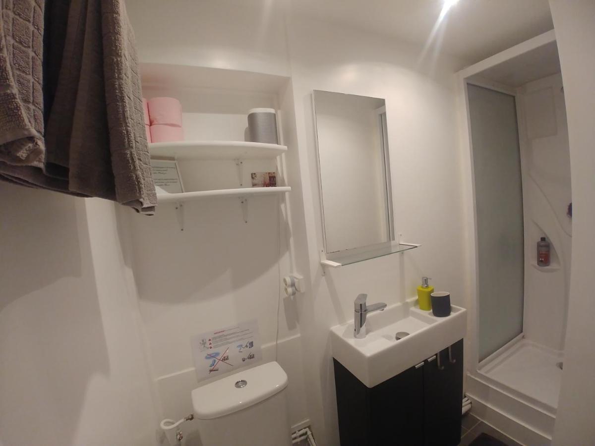 Central & Nice ! 3 Bedrooms, 2 Bathrooms Париж Екстериор снимка