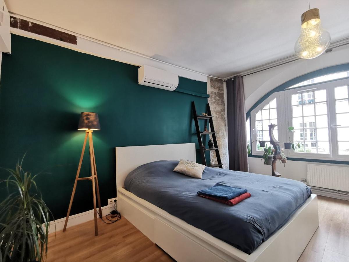 Central & Nice ! 3 Bedrooms, 2 Bathrooms Париж Екстериор снимка